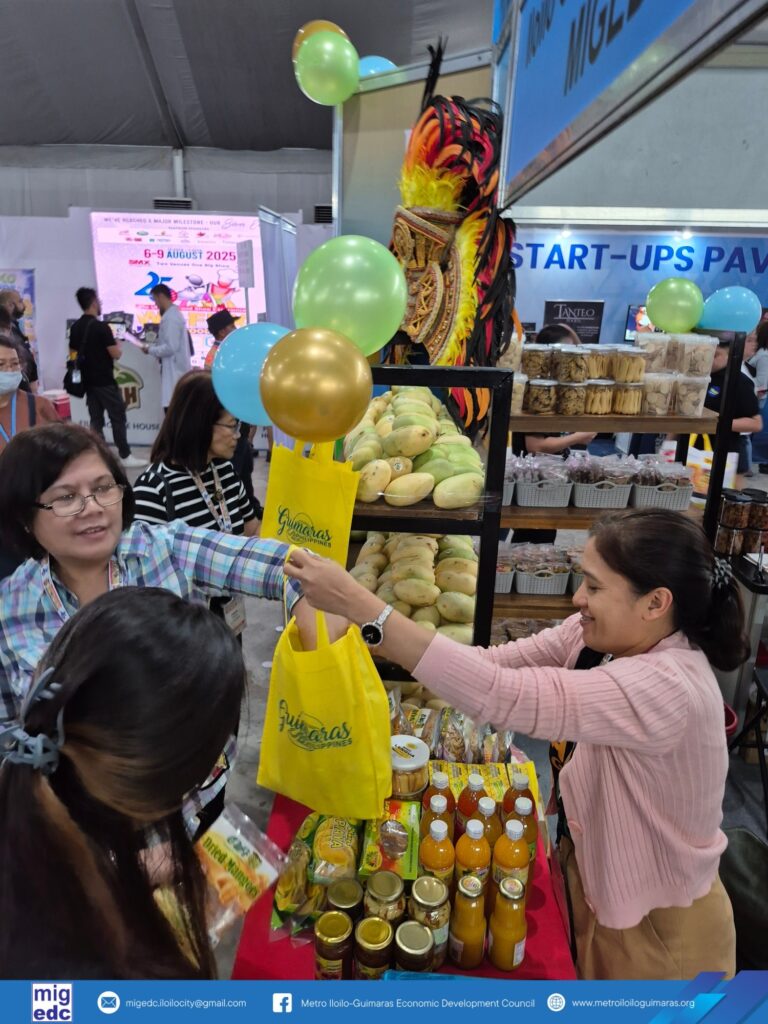 No photo description available.